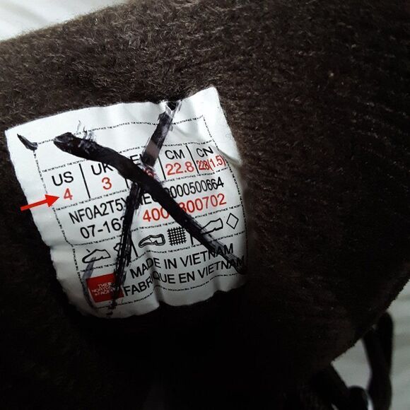 The North Face Big Boy Winter Boot size 4M - Picture 6 of 8